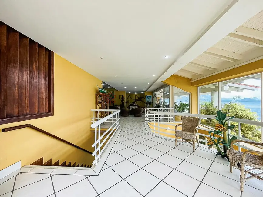 Foto 5 de Casa de Condomínio com 6 quartos à venda, 1000m2 em Portogalo, Angra Dos Reis - RJ