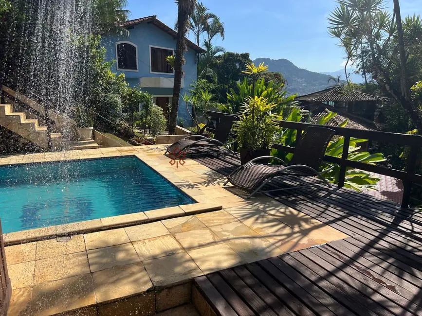 Casa de Condomínio com 5 quartos à venda, 300m2 em Marinas, Angra Dos Reis - RJ - imagem 8 Foto 8 de Casa de Condomínio com 5 quartos à venda, 300m2 em Marinas, Angra Dos Reis - RJ