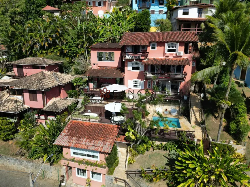 Foto 1 de Casa de Condomínio com 5 quartos à venda, 300m2 em Marinas, Angra Dos Reis - RJ