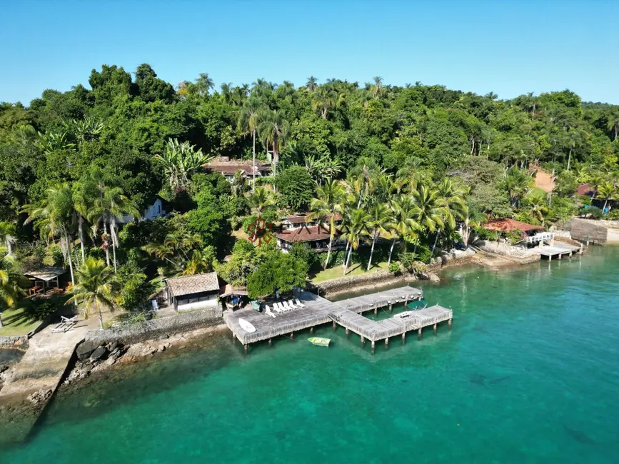 Casa com 4 quartos para alugar, 200m2 em Angra Dos Reis - RJ - imagem 7 Foto 7 de Casa com 4 quartos para alugar, 200m2 em Angra Dos Reis - RJ