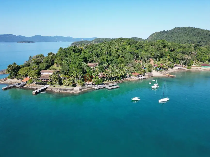 Casa com 4 quartos para alugar, 200m2 em Angra Dos Reis - RJ - imagem 5 Foto 5 de Casa com 4 quartos para alugar, 200m2 em Angra Dos Reis - RJ