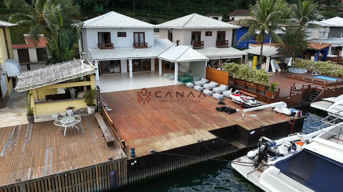 Foto 3 de Casa de Condomínio com 4 quartos à venda, 250m2 em Pontal (Cunhambebe), Angra Dos Reis - RJ