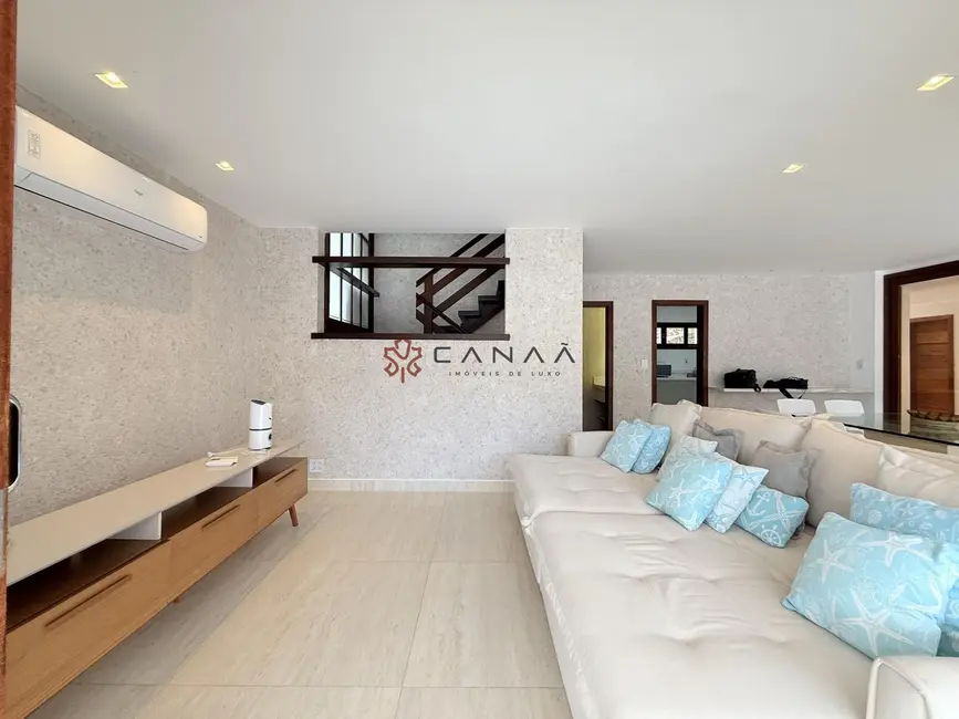Foto 9 de Casa de Condomínio com 4 quartos à venda, 250m2 em Pontal (Cunhambebe), Angra Dos Reis - RJ