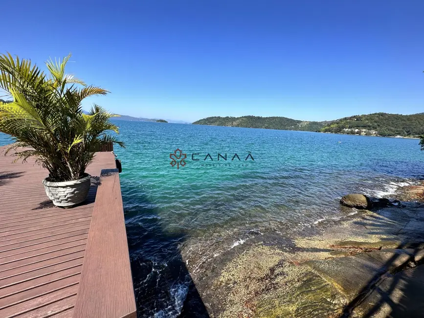 Foto 3 de Casa de Condomínio com 5 quartos à venda, 350m2 em Frade (Cunhambebe), Angra Dos Reis - RJ