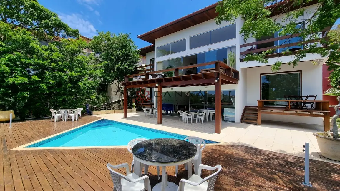 Foto 1 de Casa com 6 quartos à venda, 500m2 em Armacao Dos Buzios - RJ
