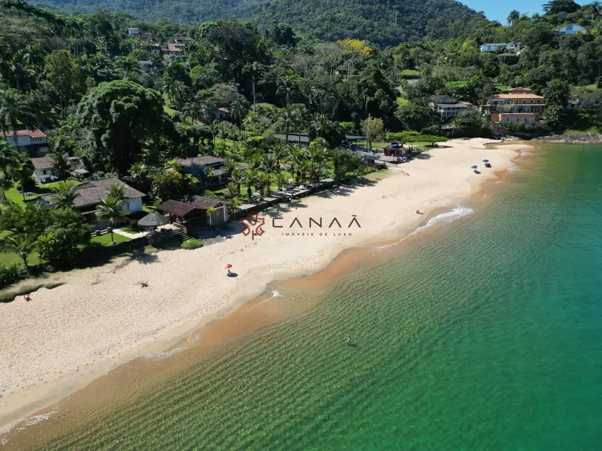 Foto 3 de Casa de Condomínio com 7 quartos à venda, 600m2 em Praia Vermelha (Mambucaba), Angra Dos Reis - RJ