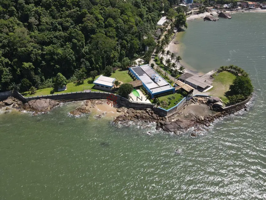 Casa com 21 quartos à venda, 1400m2 em Mangaratiba - RJ - imagem 6 Foto 6 de Casa com 21 quartos à venda, 1400m2 em Mangaratiba - RJ