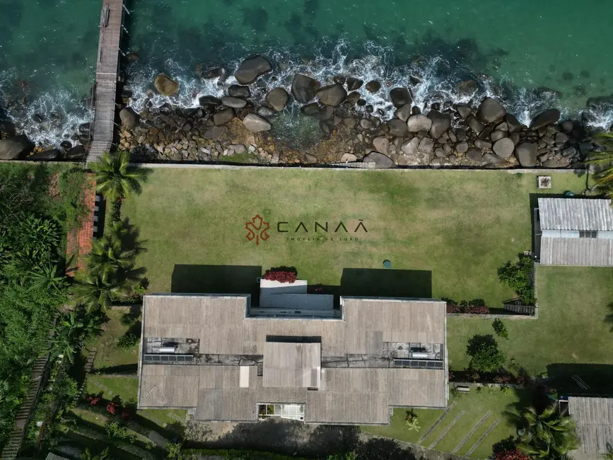 Foto 2 de Casa de Condomínio com 6 quartos à venda, 1200m2 em Mangaratiba - RJ