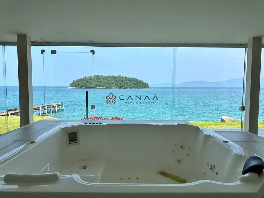 Foto 9 de Casa de Condomínio com 6 quartos à venda, 1200m2 em Mangaratiba - RJ