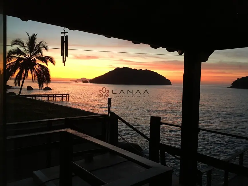 Foto 6 de Casa de Condomínio com 7 quartos à venda, 820m2 em Mangaratiba - RJ