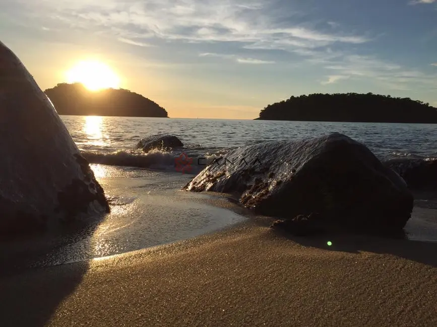 Foto 7 de Casa de Condomínio com 7 quartos à venda, 820m2 em Mangaratiba - RJ