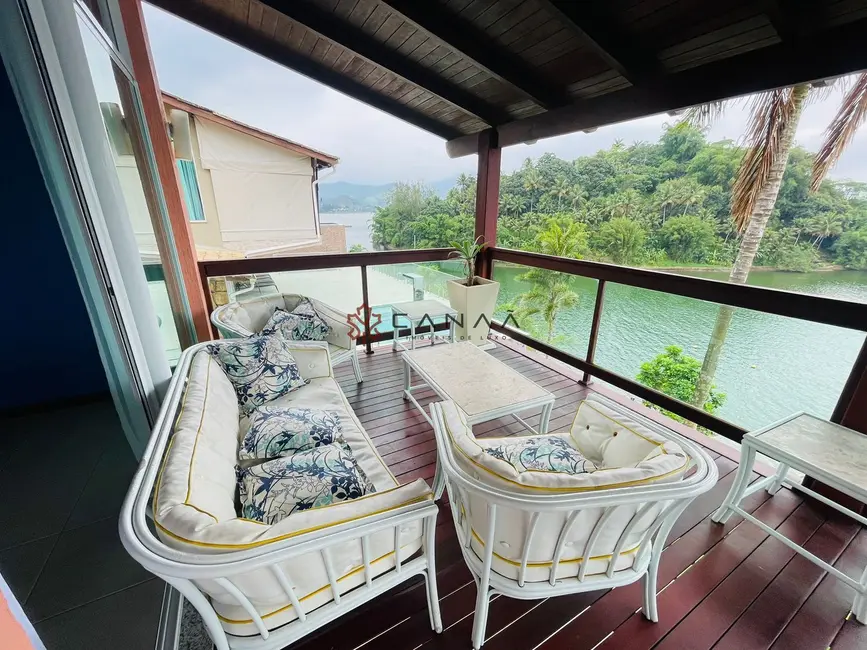 Foto 9 de Casa de Condomínio com 5 quartos à venda, 400m2 em Pontal (Cunhambebe), Angra Dos Reis - RJ