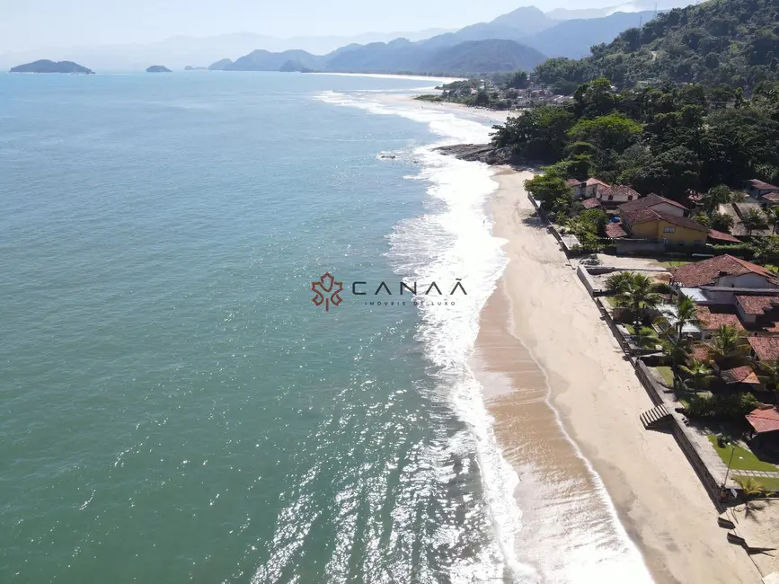 Casa de Condomínio com 4 quartos para alugar, 280m2 em Praia das Goiabas (Mambucaba), Angra Dos Reis - RJ - imagem 8 Foto 8 de Casa de Condomínio com 4 quartos para alugar, 280m2 em Praia das Goiabas (Mambucaba), Angra Dos Reis - RJ