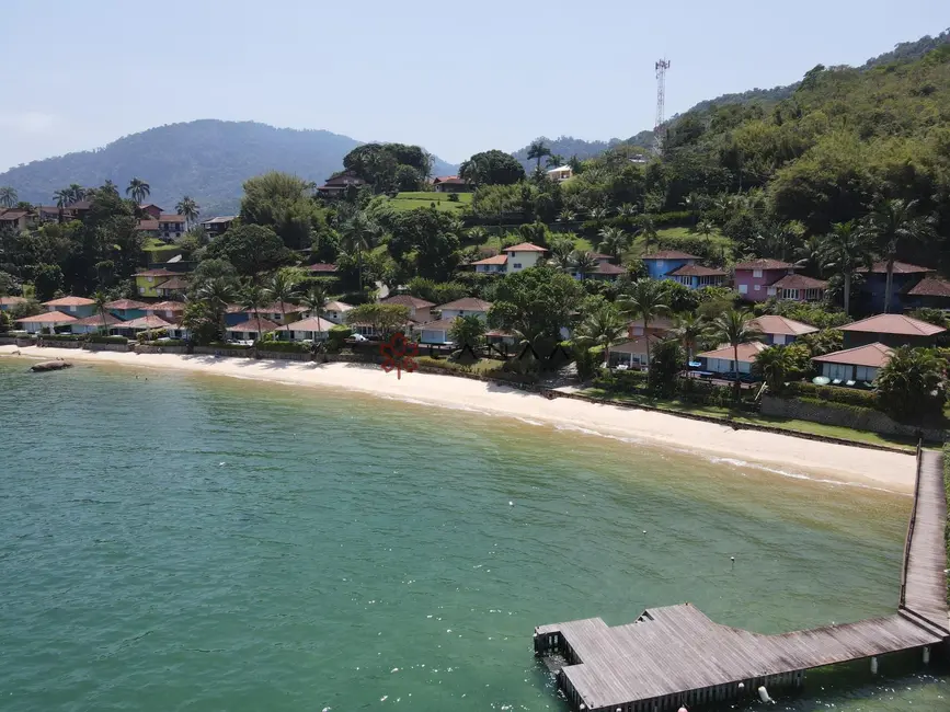 Casa de Condomínio com 4 quartos para alugar, 190m2 em Marinas, Angra Dos Reis - RJ - imagem 4 Foto 4 de Casa de Condomínio com 4 quartos para alugar, 190m2 em Marinas, Angra Dos Reis - RJ