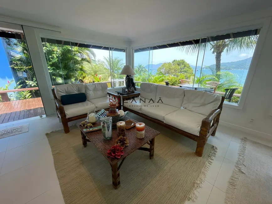 Casa de Condomínio com 4 quartos para alugar, 190m2 em Marinas, Angra Dos Reis - RJ - imagem 9 Foto 9 de Casa de Condomínio com 4 quartos para alugar, 190m2 em Marinas, Angra Dos Reis - RJ