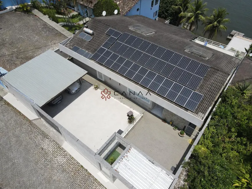 Casa com 4 quartos para alugar, 450m2 em Gambôa do Belém (Cunhambebe), Angra Dos Reis - RJ - imagem 4 Foto 4 de Casa com 4 quartos para alugar, 450m2 em Gambôa do Belém (Cunhambebe), Angra Dos Reis - RJ