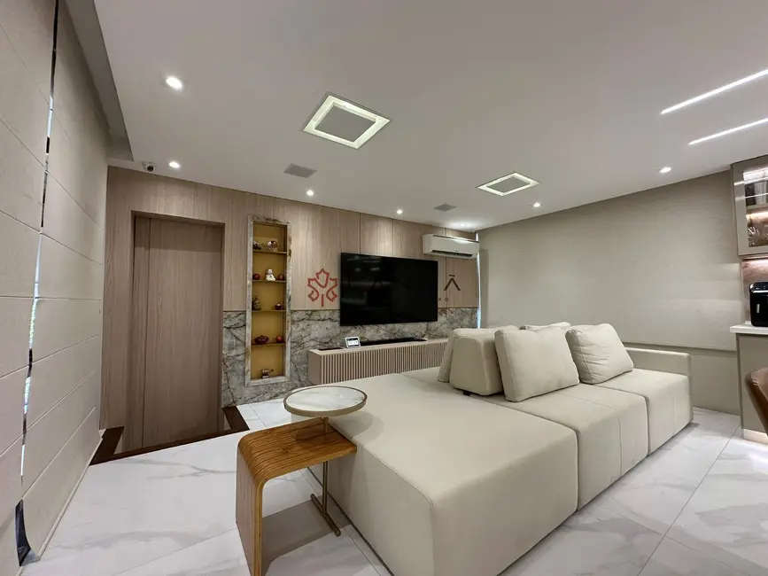 Casa com 4 quartos para alugar, 450m2 em Gambôa do Belém (Cunhambebe), Angra Dos Reis - RJ - imagem 7 Foto 7 de Casa com 4 quartos para alugar, 450m2 em Gambôa do Belém (Cunhambebe), Angra Dos Reis - RJ