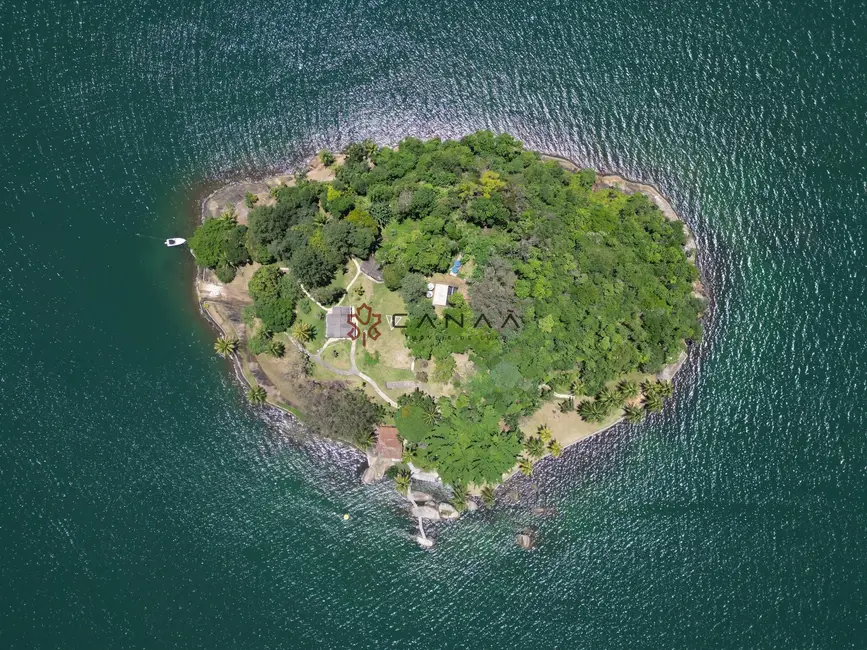 Foto 1 de Casa com 2 quartos à venda, 484m2 em Angra Dos Reis - RJ