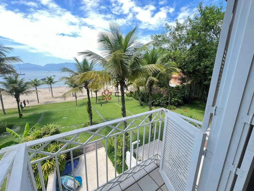 Foto 1 de Casa de Condomínio com 5 quartos à venda, 180m2 em Portogalo, Angra Dos Reis - RJ