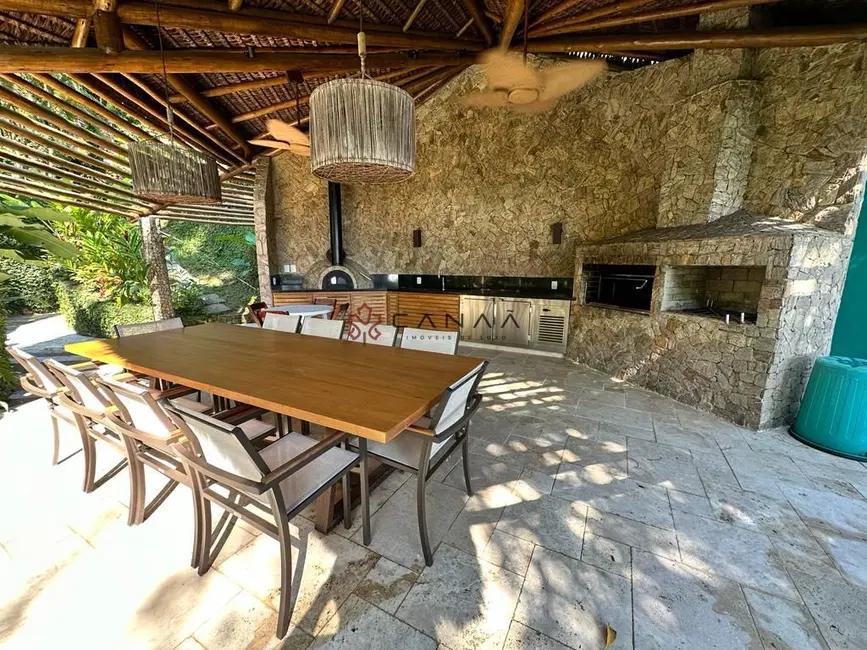 Casa de Condomínio com 8 quartos para alugar, 2000m2 em Mangaratiba - RJ - imagem 8 Foto 8 de Casa de Condomínio com 8 quartos para alugar, 2000m2 em Mangaratiba - RJ