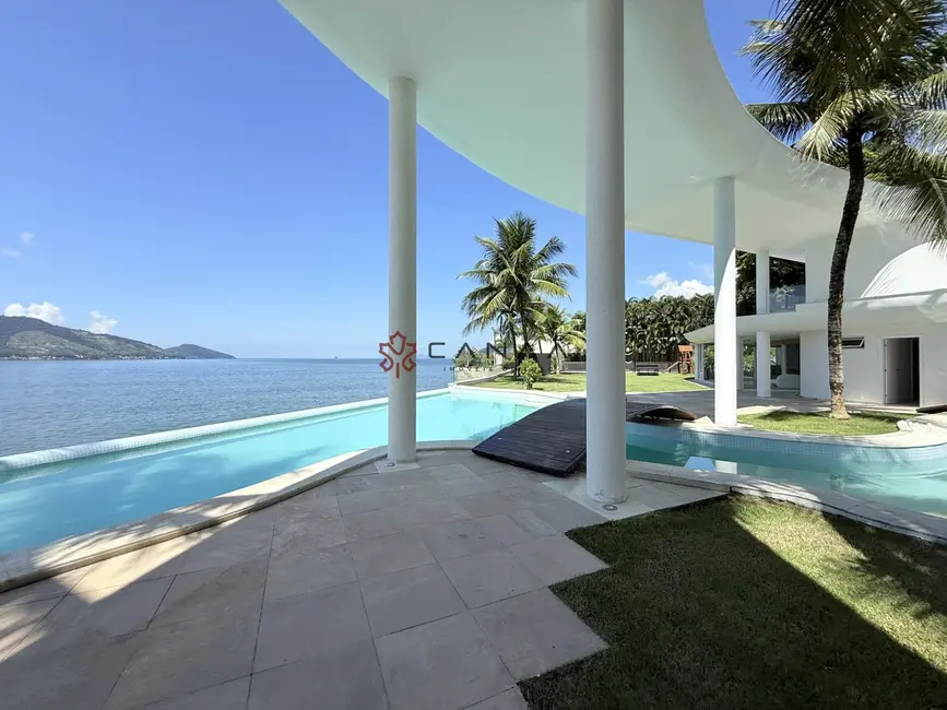 Casa de Condomínio com 6 quartos para alugar, 1500m2 em Mangaratiba - RJ - imagem 8 Foto 8 de Casa de Condomínio com 6 quartos para alugar, 1500m2 em Mangaratiba - RJ