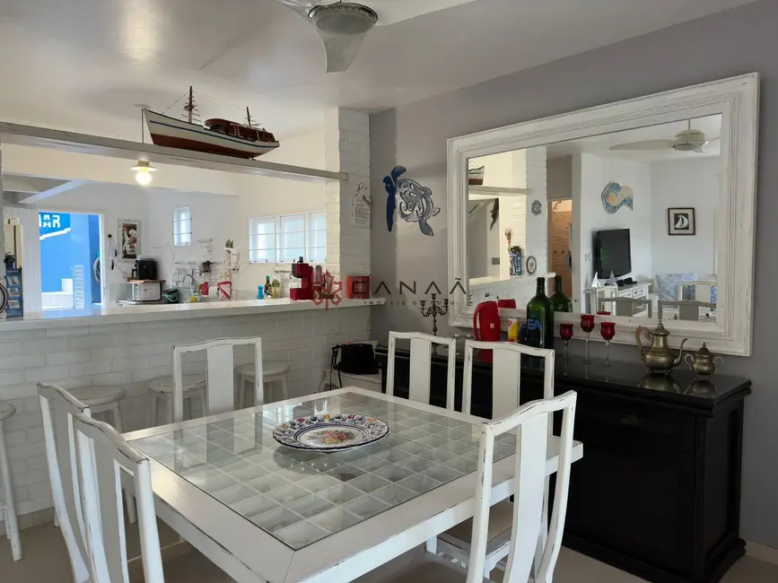 Foto 9 de Casa de Condomínio com 5 quartos à venda, 150m2 em Vila Velha, Angra Dos Reis - RJ