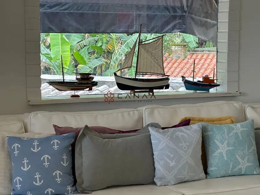 Foto 8 de Casa de Condomínio com 5 quartos à venda, 150m2 em Vila Velha, Angra Dos Reis - RJ