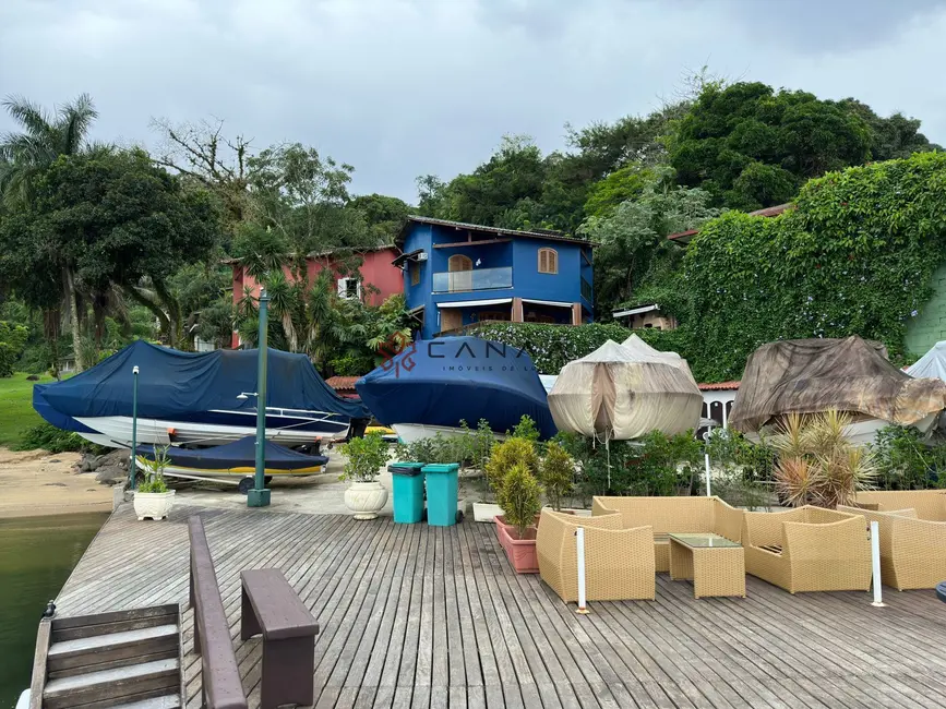 Foto 4 de Casa de Condomínio com 5 quartos à venda, 150m2 em Vila Velha, Angra Dos Reis - RJ