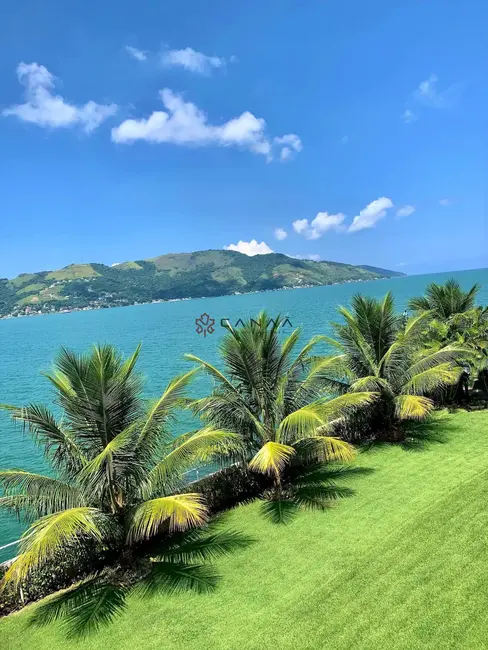 Casa de Condomínio com 5 quartos à venda, 700m2 em Mangaratiba - RJ - imagem 5 Foto 5 de Casa de Condomínio com 5 quartos à venda, 700m2 em Mangaratiba - RJ