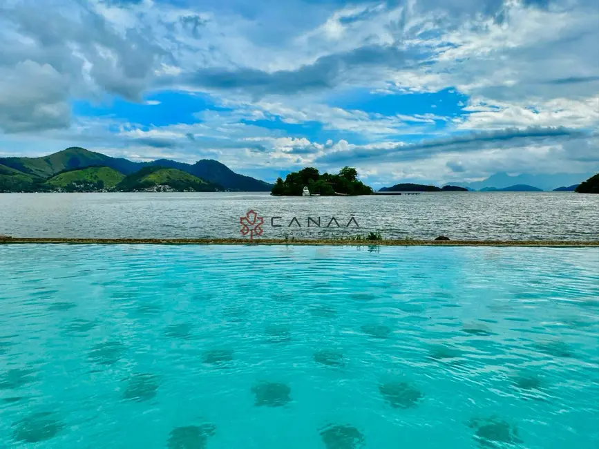 Foto 4 de Casa com 9 quartos à venda, 1000m2 em Angra Dos Reis - RJ