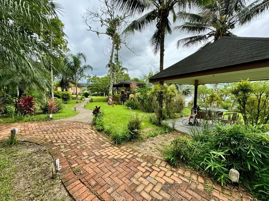 Foto 5 de Casa com 9 quartos à venda, 1000m2 em Angra Dos Reis - RJ
