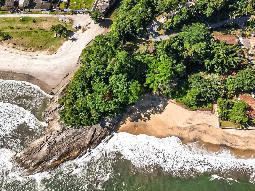 Terreno / Lote à venda, 16300m2 em Praia das Goiabas (Mambucaba), Angra Dos Reis - RJ - imagem 3 Foto 3 de Terreno / Lote à venda, 16300m2 em Praia das Goiabas (Mambucaba), Angra Dos Reis - RJ