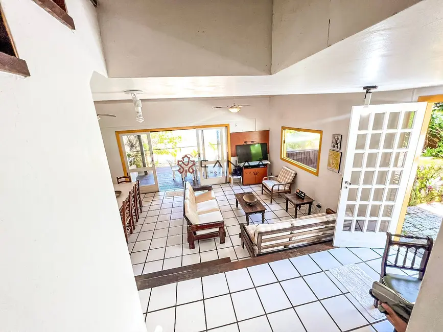 Foto 4 de Casa de Condomínio com 4 quartos à venda, 158m2 em Mangaratiba - RJ