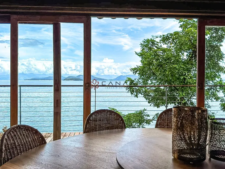 Foto 7 de Casa com 4 quartos à venda, 410m2 em Angra Dos Reis - RJ