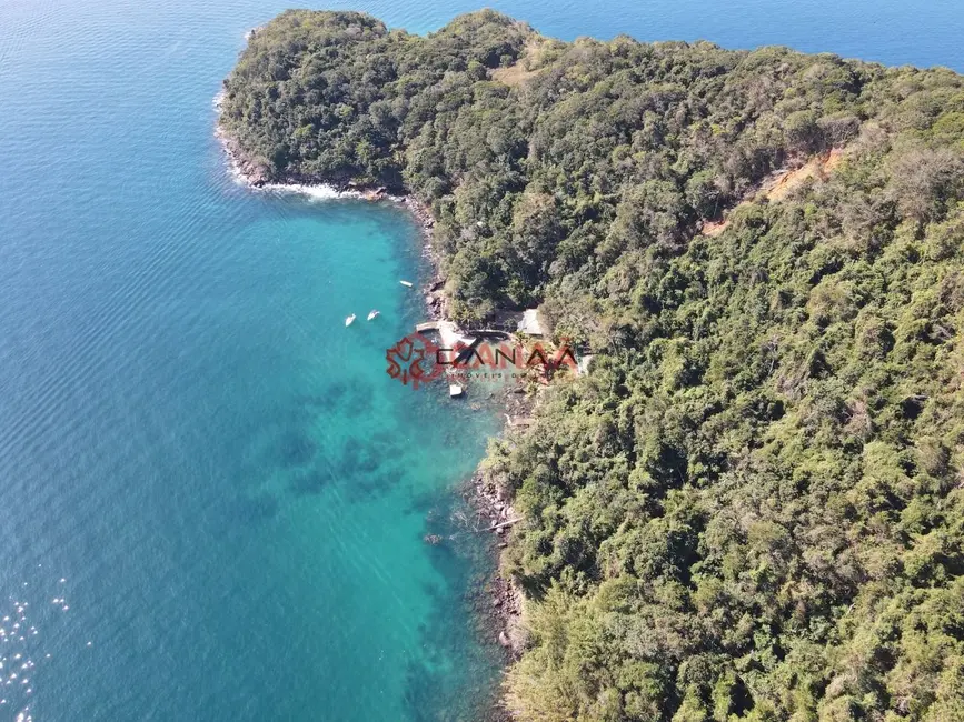 Foto 2 de Casa com 3 quartos à venda, 300m2 em Angra Dos Reis - RJ