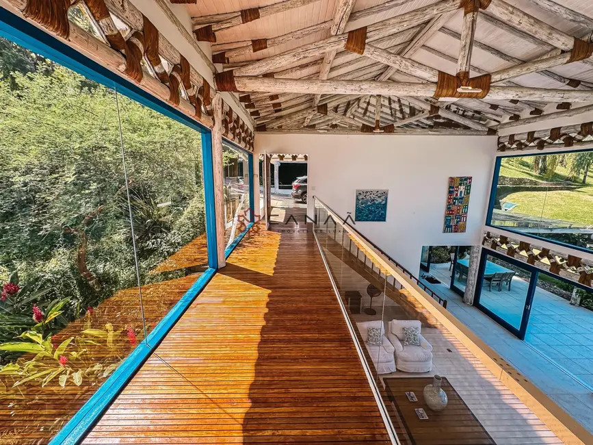 Casa de Condomínio com 10 quartos para alugar, 1000m2 em Portogalo, Angra Dos Reis - RJ - imagem 9 Foto 9 de Casa de Condomínio com 10 quartos para alugar, 1000m2 em Portogalo, Angra Dos Reis - RJ