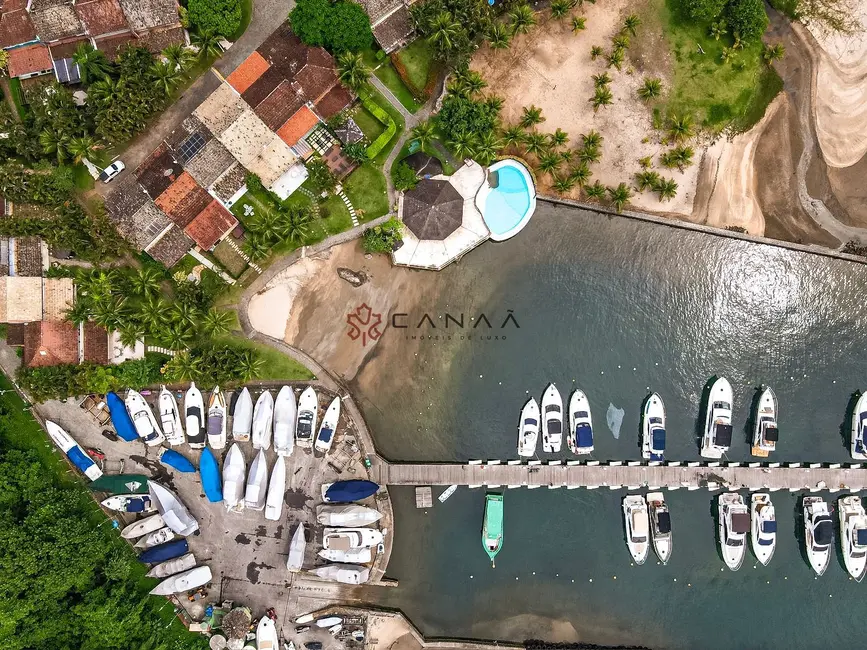 Foto 5 de Casa de Condomínio com 4 quartos à venda, 250m2 em Mombaça, Angra Dos Reis - RJ