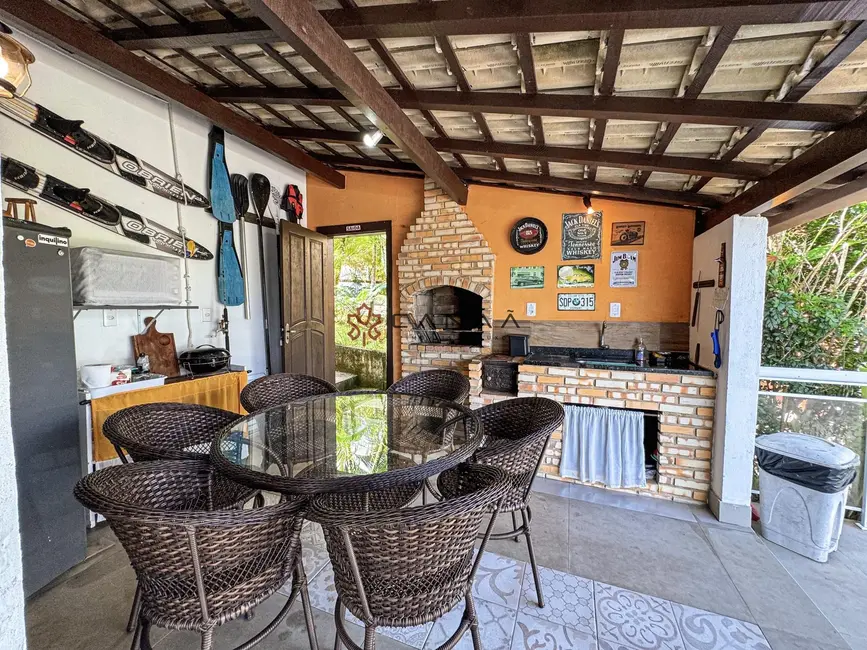 Foto 5 de Casa de Condomínio com 3 quartos à venda, 200m2 em Pontal (Cunhambebe), Angra Dos Reis - RJ