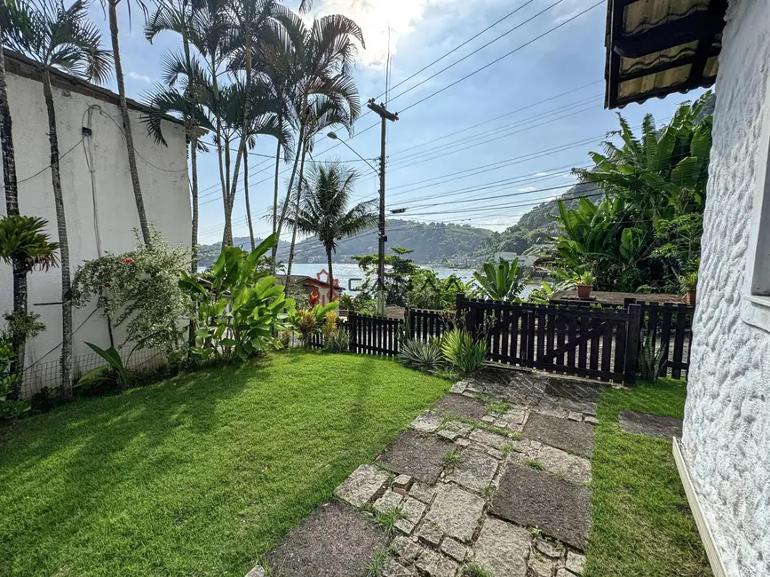 Foto 8 de Casa de Condomínio com 3 quartos à venda, 200m2 em Pontal (Cunhambebe), Angra Dos Reis - RJ