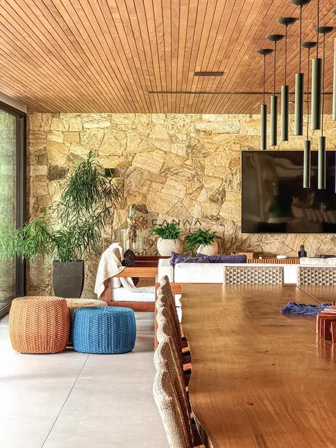 Casa de Condomínio com 10 quartos para alugar, 1300m2 em Bracuí (Cunhambebe), Angra Dos Reis - RJ - imagem 8 Foto 8 de Casa de Condomínio com 10 quartos para alugar, 1300m2 em Bracuí (Cunhambebe), Angra Dos Reis - RJ