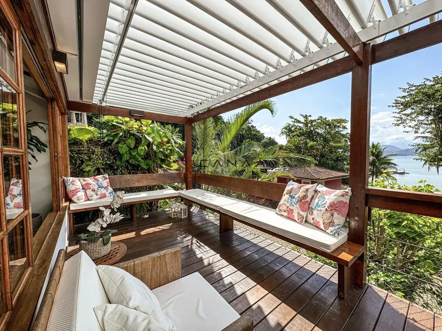 Foto 7 de Casa de Condomínio com 4 quartos à venda, 200m2 em Retiro (Cunhambebe), Angra Dos Reis - RJ