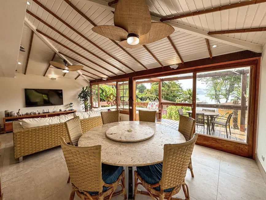 Foto 6 de Casa de Condomínio com 4 quartos à venda, 200m2 em Retiro (Cunhambebe), Angra Dos Reis - RJ