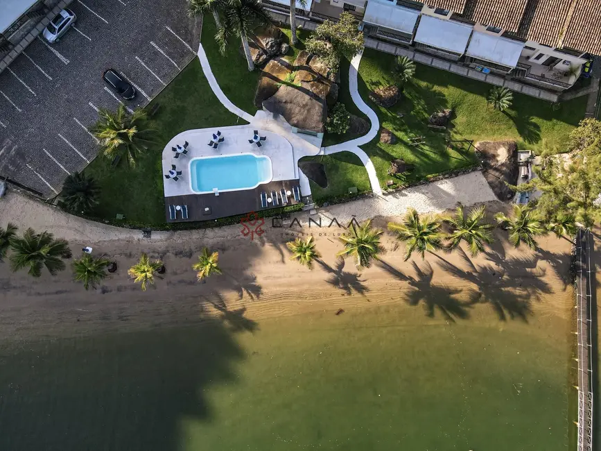 Casa de Condomínio com 4 quartos à venda, 140m2 em Gambôa do Belém (Cunhambebe), Angra Dos Reis - RJ - imagem 2 Foto 2 de Casa de Condomínio com 4 quartos à venda, 140m2 em Gambôa do Belém (Cunhambebe), Angra Dos Reis - RJ