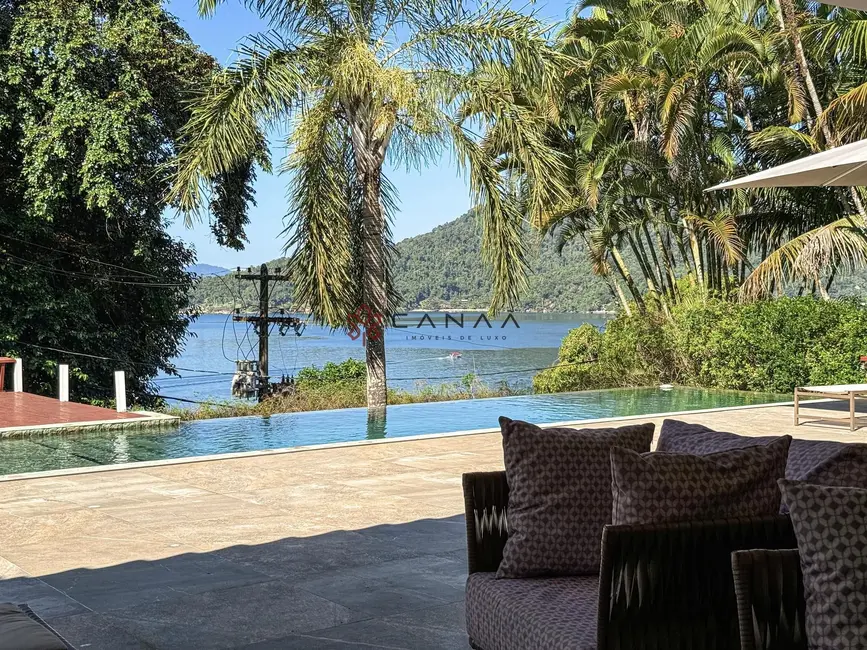 Casa de Condomínio com 5 quartos à venda, 183m2 em Vila Velha, Angra Dos Reis - RJ - imagem 9 Foto 9 de Casa de Condomínio com 5 quartos à venda, 183m2 em Vila Velha, Angra Dos Reis - RJ