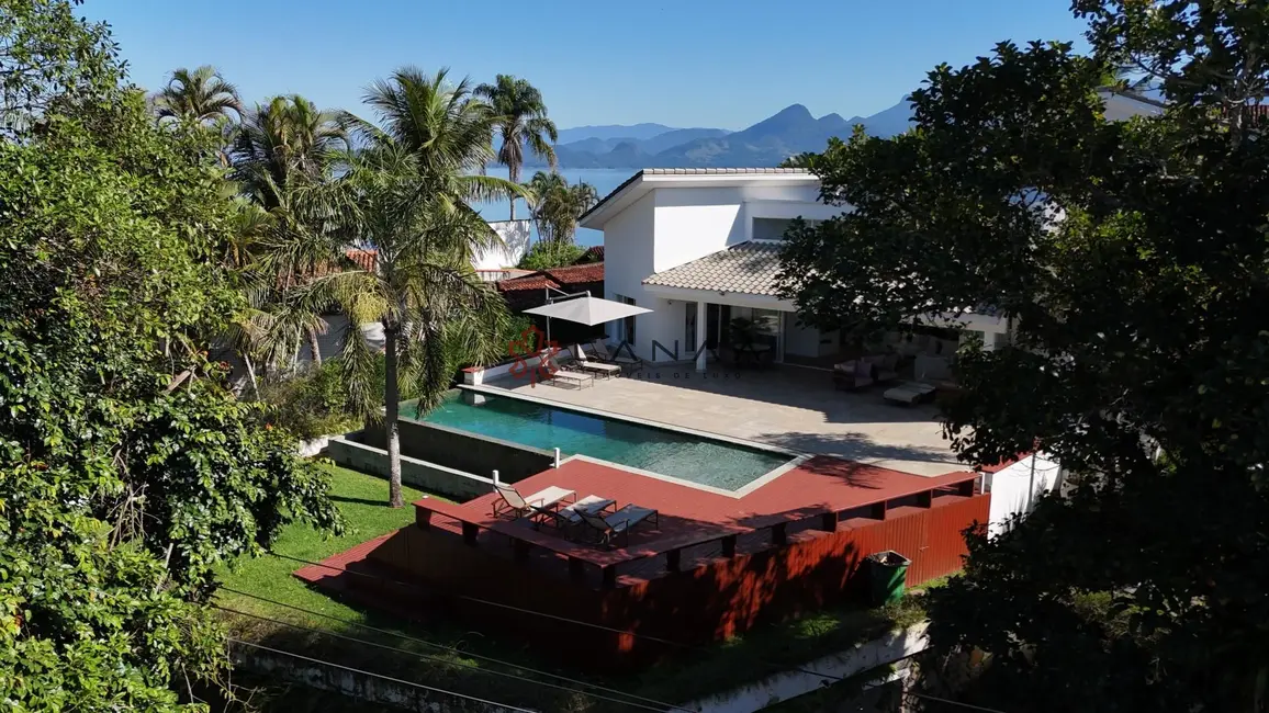 Casa de Condomínio com 5 quartos à venda, 183m2 em Vila Velha, Angra Dos Reis - RJ - imagem 6 Foto 6 de Casa de Condomínio com 5 quartos à venda, 183m2 em Vila Velha, Angra Dos Reis - RJ