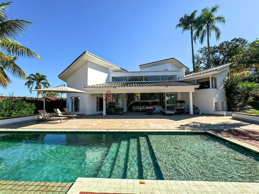 Casa de Condomínio com 5 quartos à venda, 183m2 em Vila Velha, Angra Dos Reis - RJ - imagem 3 Foto 3 de Casa de Condomínio com 5 quartos à venda, 183m2 em Vila Velha, Angra Dos Reis - RJ
