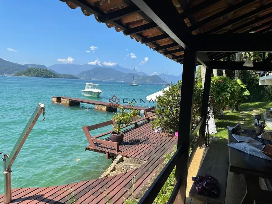 Foto 2 de Casa com 4 quartos à venda, 300m2 em Angra Dos Reis - RJ