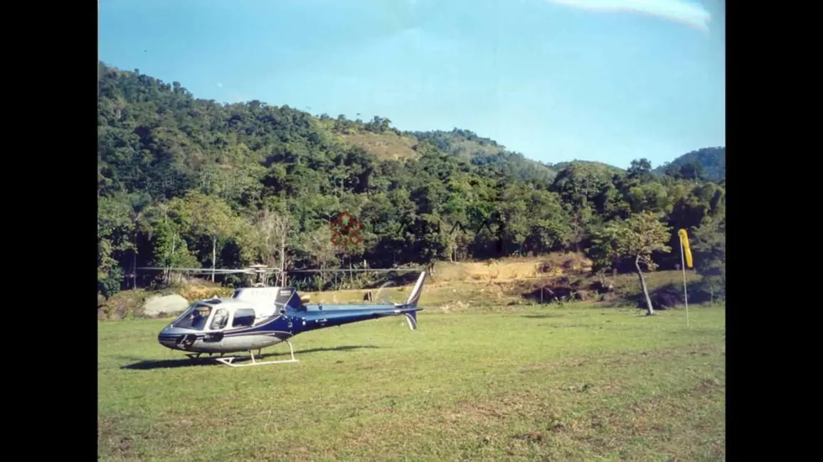 Fazenda / Haras com 2 quartos à venda, 200m2 em Paraty - RJ - imagem 3 Foto 3 de Fazenda / Haras com 2 quartos à venda, 200m2 em Paraty - RJ