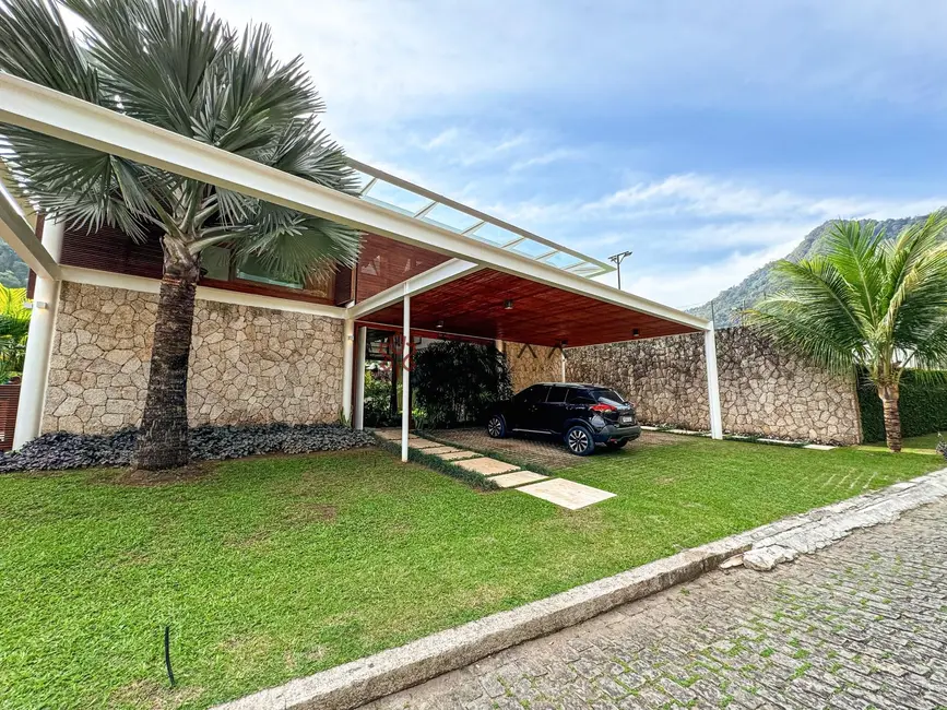Casa de Condomínio com 5 quartos para alugar, 500m2 em Portogalo, Angra Dos Reis - RJ - imagem 9 Foto 9 de Casa de Condomínio com 5 quartos para alugar, 500m2 em Portogalo, Angra Dos Reis - RJ
