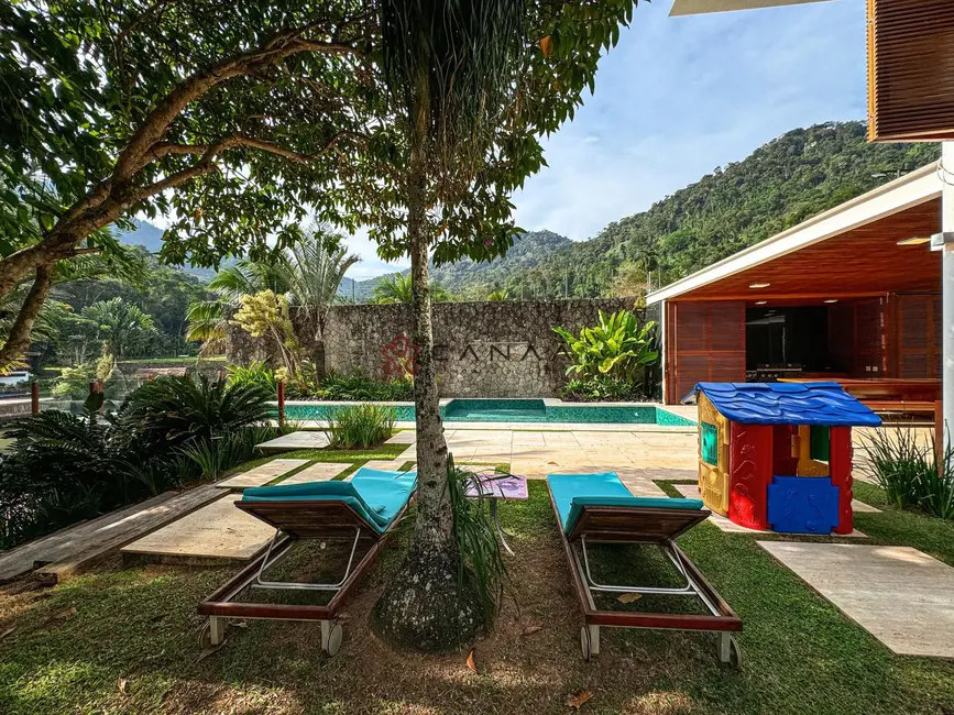Casa de Condomínio com 5 quartos para alugar, 500m2 em Portogalo, Angra Dos Reis - RJ - imagem 5 Foto 5 de Casa de Condomínio com 5 quartos para alugar, 500m2 em Portogalo, Angra Dos Reis - RJ